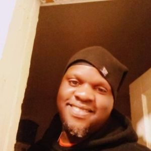 Meet your Posher, Louis